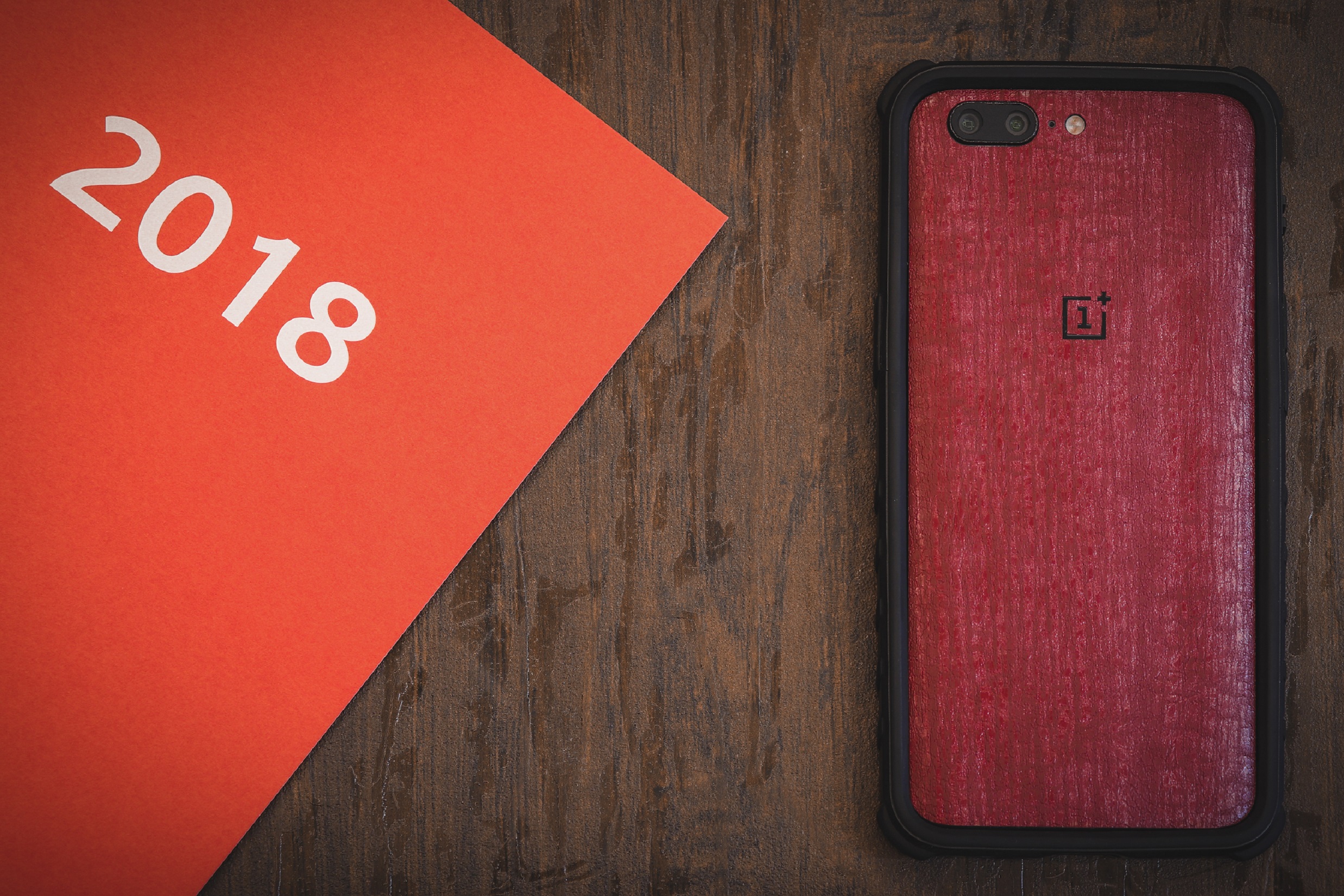 OnePlus forgets its promise for updates; OnePlus 5 still on April Security Patch (Update: OnePlus released a statement)